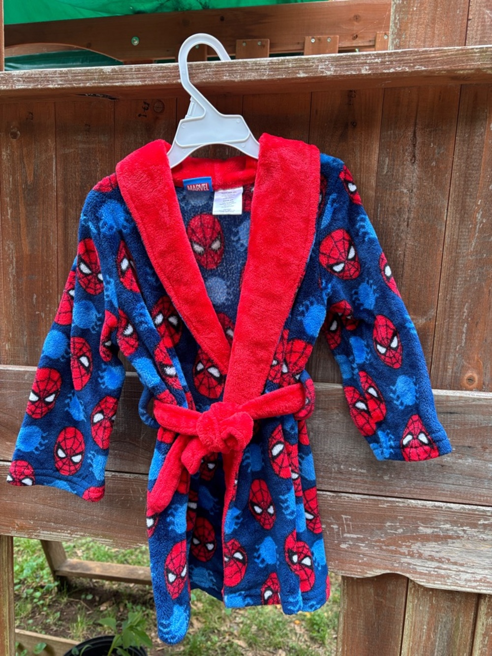 Marvel Spider-Man Plush Robe in Red and Blue